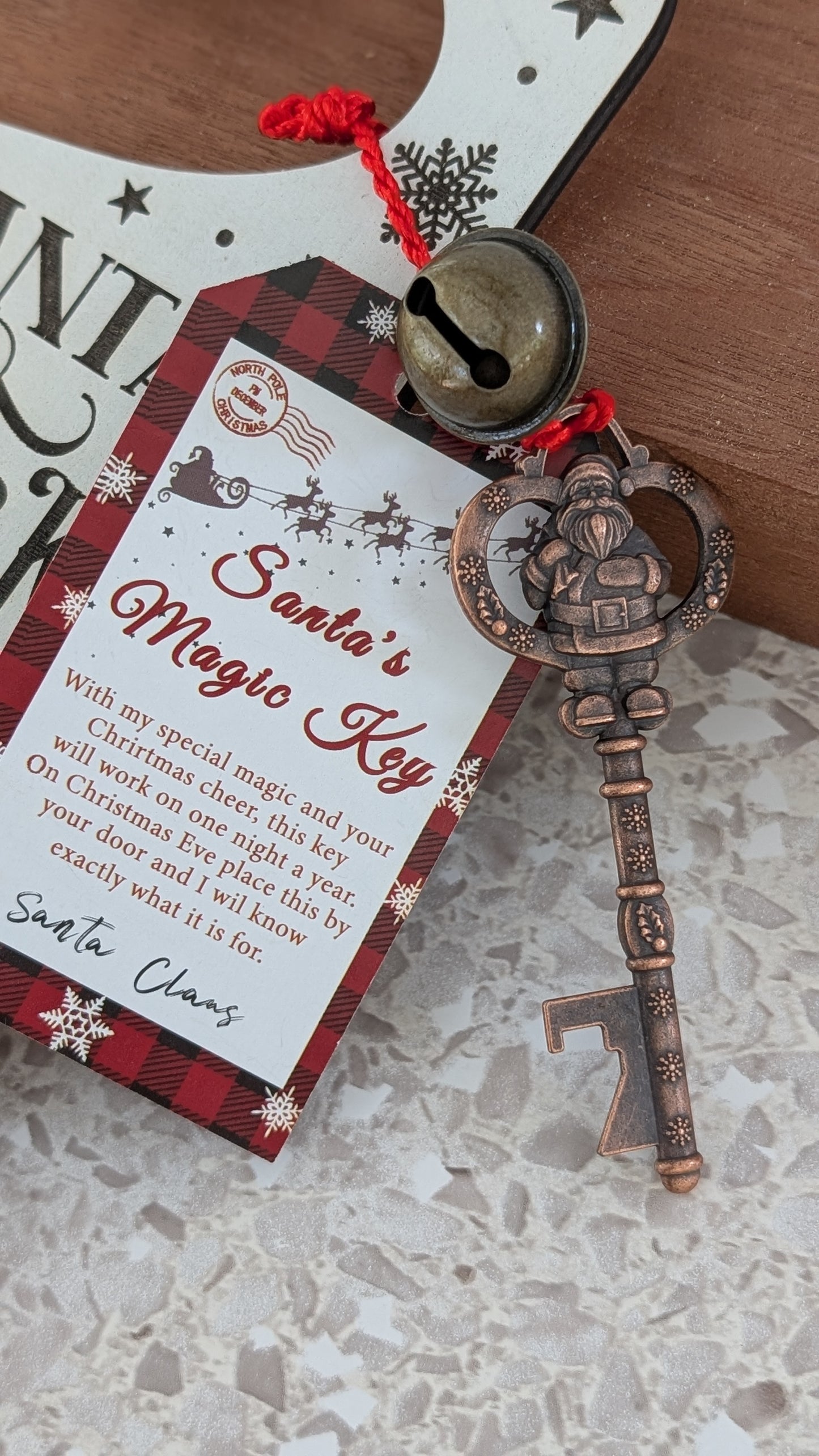 Santa's Magic Key Door Hanger